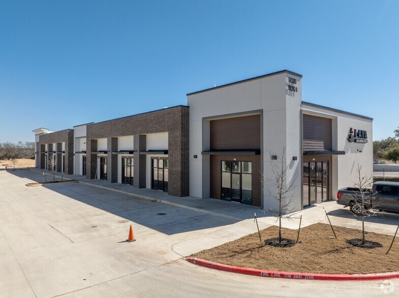 Primary Photo Of 14300 Ronald W Reagan Blvd, Cedar Park Storefront For Sale