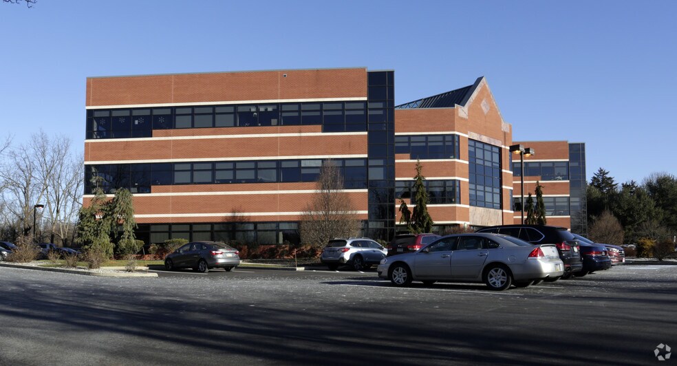 More Photos Of 1390 Ridgeview Dr, Allentown Office For Lease