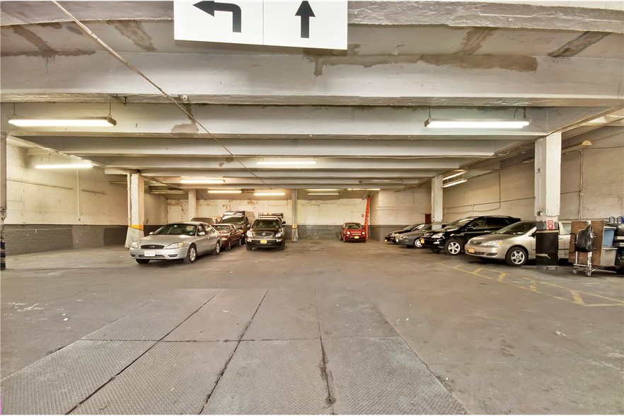 More Photos Of 220-226 E 117th St, New York Office For Lease