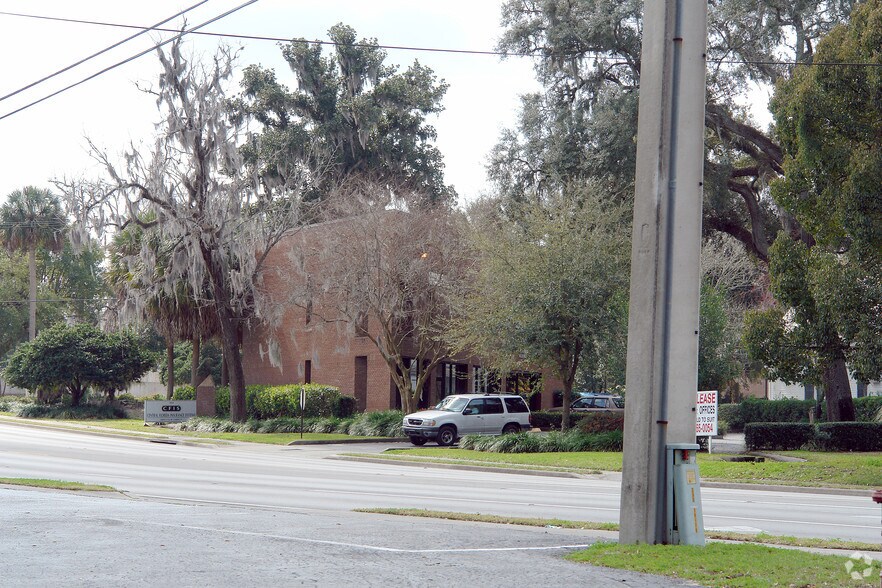 More Photos Of 202 NE 8th Ave, Ocala Office For Sale