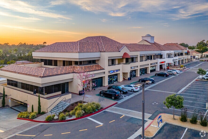 More Photos Of 12750-12950 Carmel Country Rd, San Diego Unknown For Lease