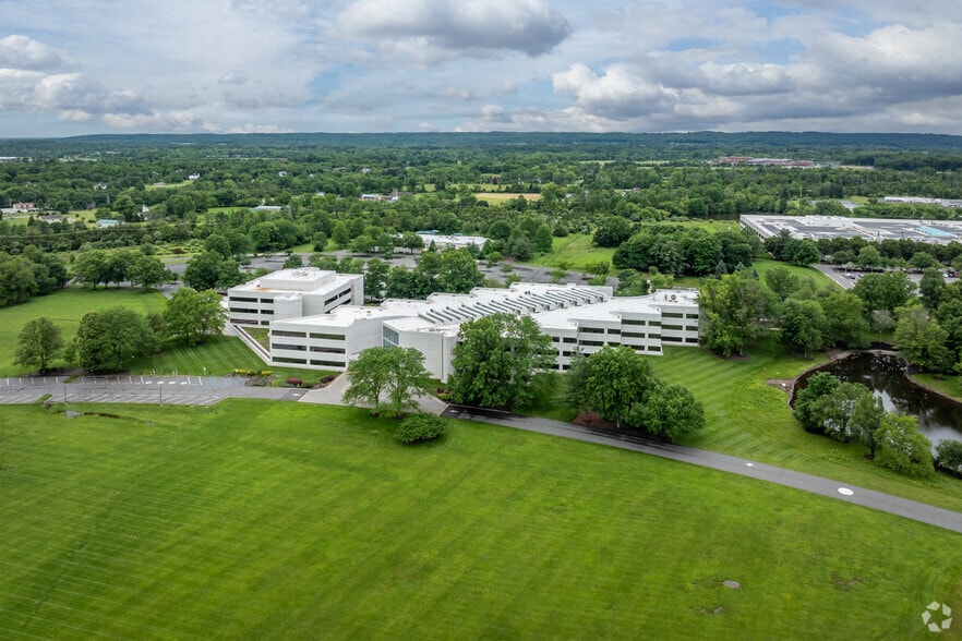 More Photos Of 199 Grandview Rd, Skillman Office For Sale