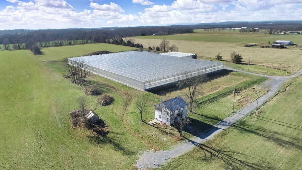 More Photos Of 435 Fickes School Rd, York Springs Specialty For Sale