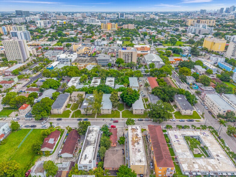 More Photos Of 931 SW 3rd St, Miami Apartments For Sale