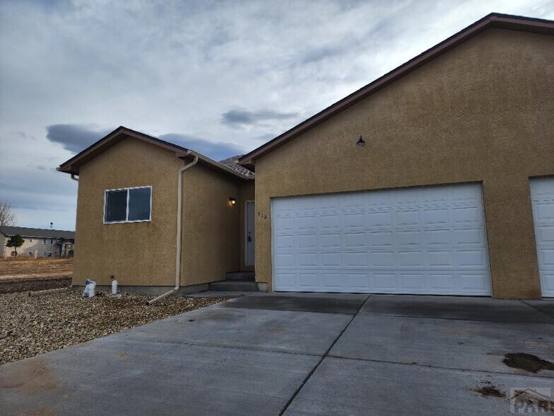 Primary Photo Of 710-712 E Hahns Peak Ave, Pueblo West Apartments For Sale