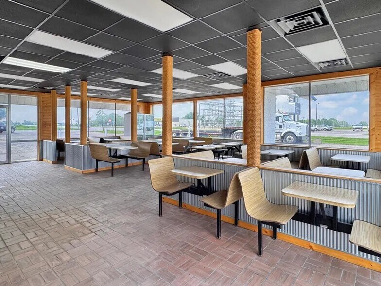 More Photos Of 1201 Craig Ave, Tracy Freestanding For Sale