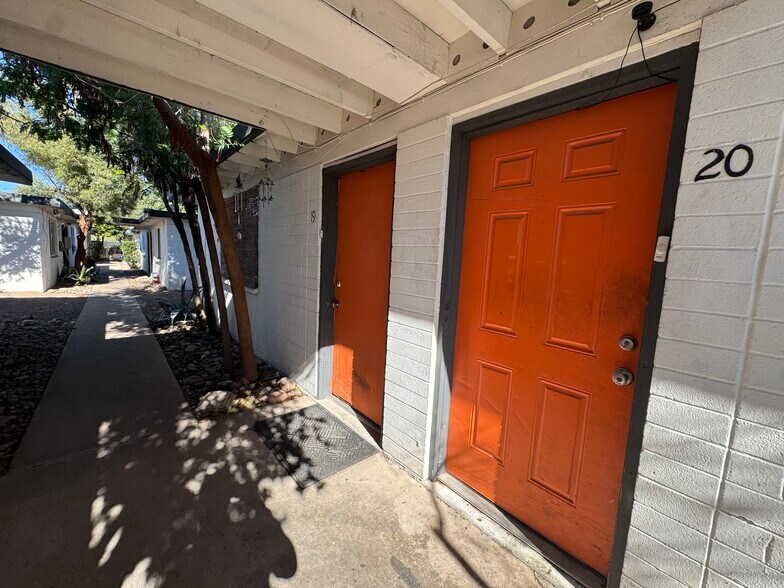 More Photos Of 2053 N Alvernon Rd, Tucson Apartments For Sale