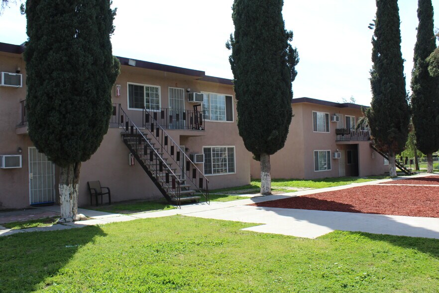 More Photos Of 1721 N Fairfax Dr, San Bernardino Apartments For Sale