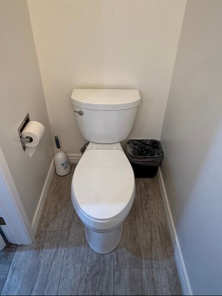 More Photos Of 207 W Alameda Ave, Burbank Office For Sale