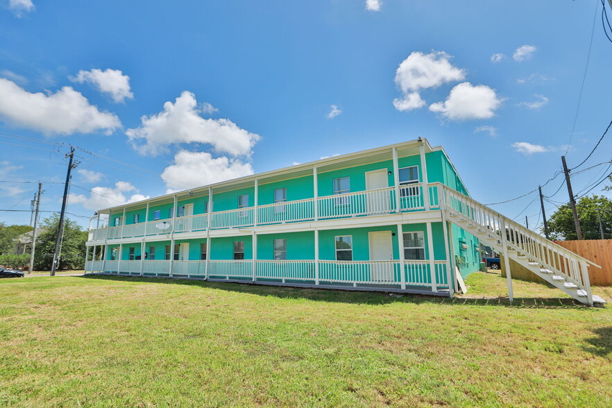 More Photos Of 4217 Sealy St, Galveston Apartments For Sale