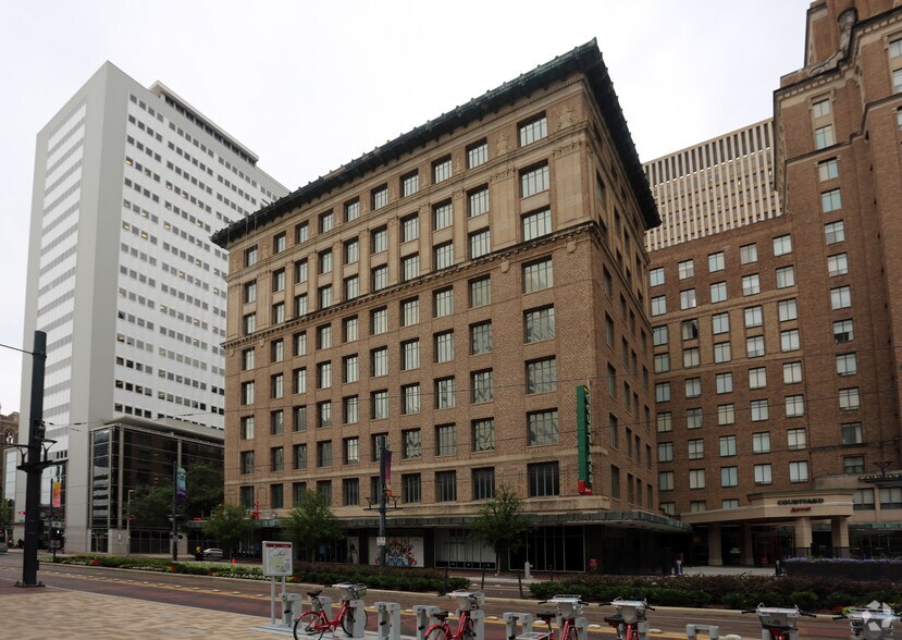 More Photos Of 1225 Travis St, Houston Hotel For Lease