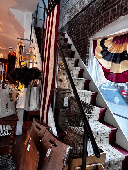 More Photos Of 6.5 Coryell st, Lambertville General Retail For Lease