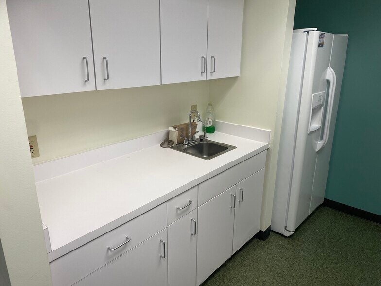 More Photos Of 4690 Munson St NW, Canton Office For Sale