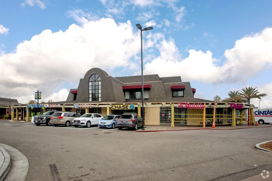 More Photos Of 10945-10975 N Wolfe Rd, Cupertino Freestanding For Lease