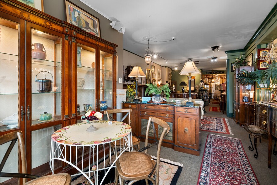 More Photos Of 1537 Hertel Ave, Buffalo Flex For Sale