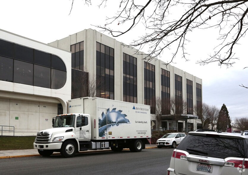 More Photos Of 1624 S I St, Tacoma Medical For Lease