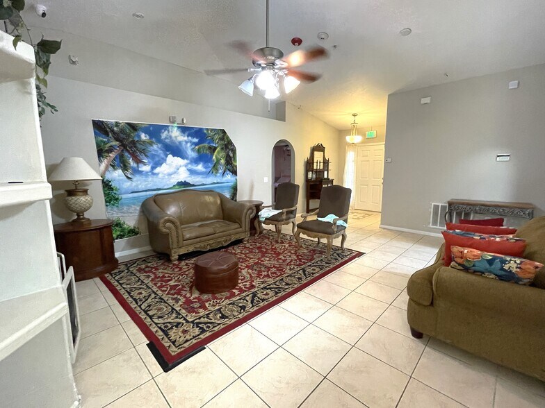 More Photos Of 185 Winding Cove Ave, Apopka Healthcare For Sale
