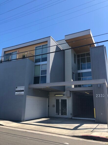 More Photos Of 2332 Cotner Ave, Los Angeles Loft Creative Space For Lease