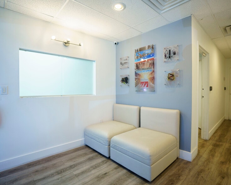 More Photos Of 7865 NW 46th St, Doral Warehouse For Lease