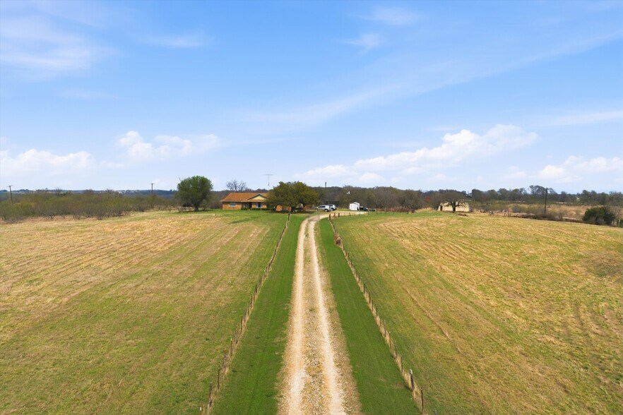 More Photos Of 8212 Eddy Gatesville Pky, Moody Land For Sale