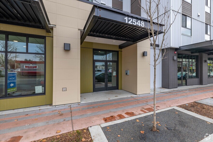 More Photos Of 12548 Lake City Way NE, Seattle Apartments For Lease