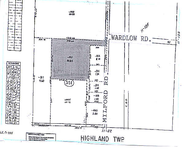 More Photos Of 100 Transfer Dr, Highland Township Warehouse For Lease