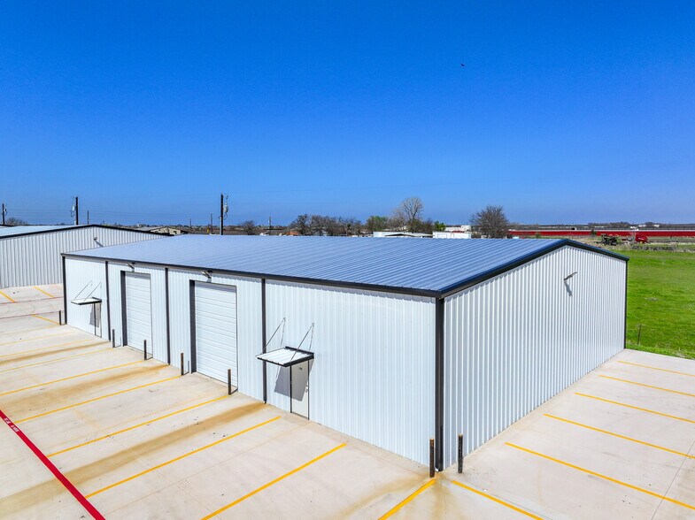 More Photos Of 6562 FM 148, Terrell Unknown For Lease