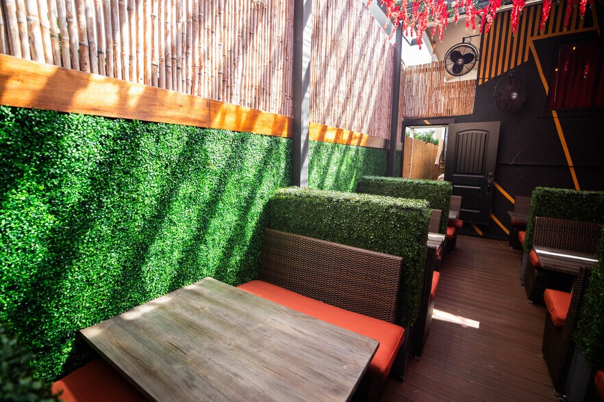 More Photos Of 829 Kapahulu Ave, Honolulu Restaurant For Lease