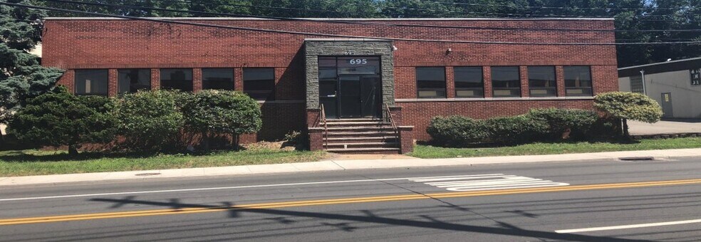 695 Grand Ave  