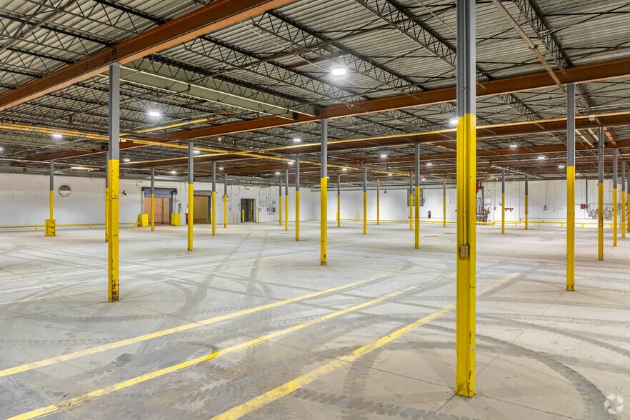 More Photos Of 3203 Avenue B, Lubbock Food Processing For Lease