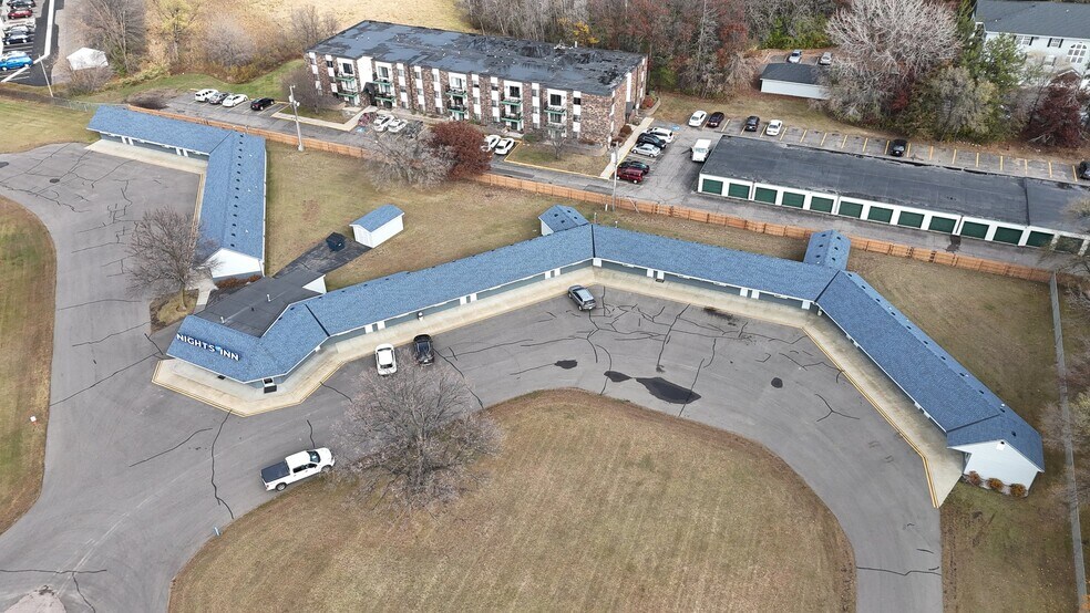 More Photos Of 720 Highway 10, Saint Cloud Hospitality For Sale