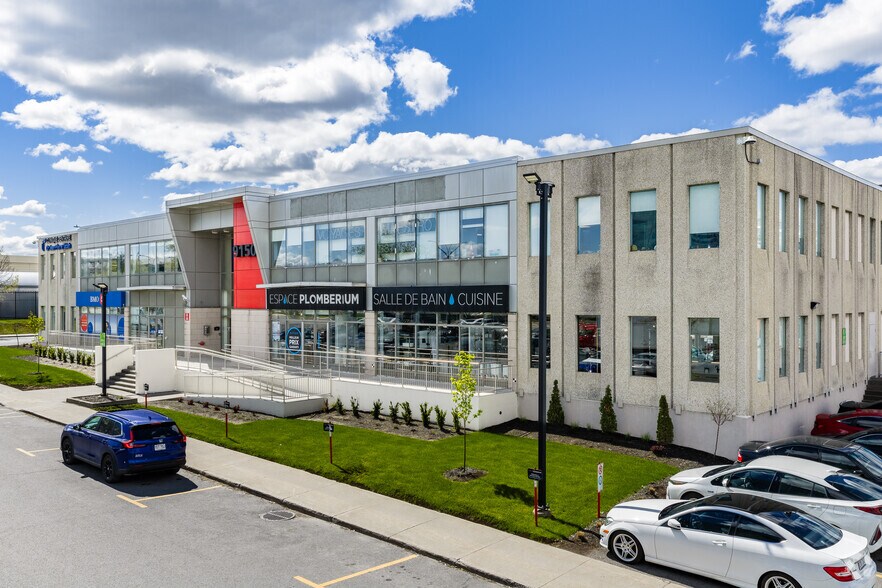 Primary Photo Of 9150 Boul De L'acadie, Montréal Office For Lease