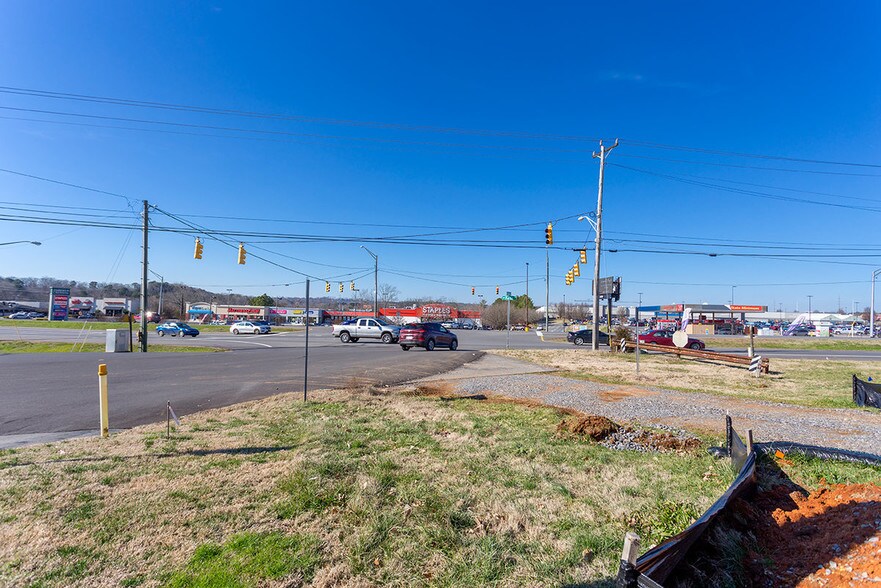 More Photos Of 4460 Keith St NW, Cleveland Freestanding For Sale