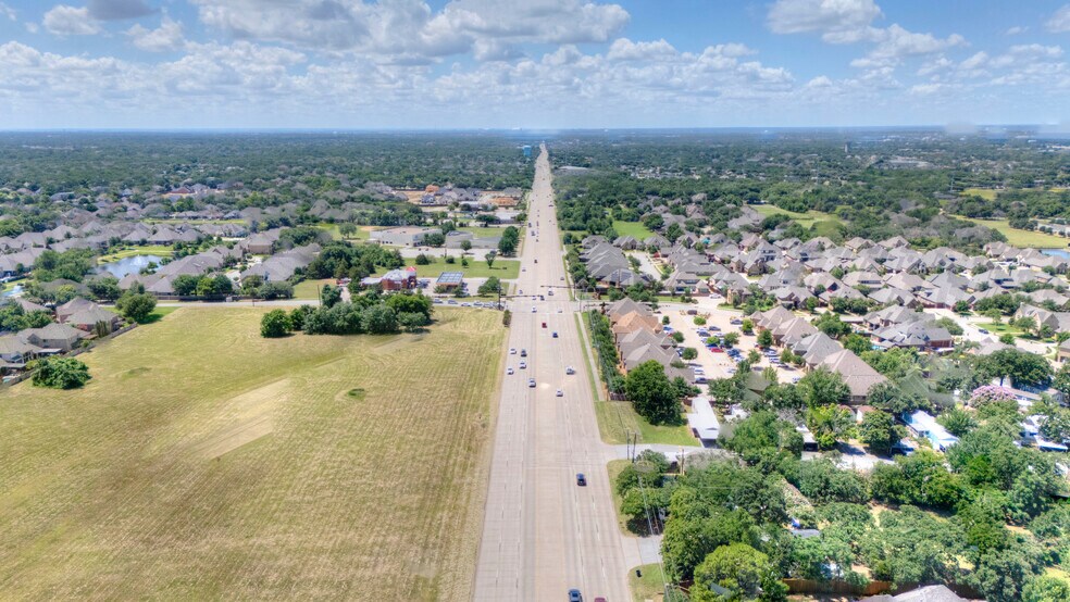 More Photos Of 9125 Belshire Dr, North Richland Hills Office For Lease