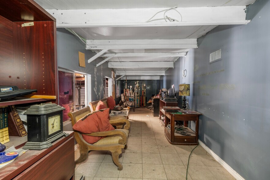 More Photos Of 658 Aldine Mail Route Rd, Houston Auto Repair For Sale