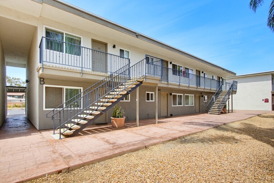 More Photos Of 330 N Juniper St, Escondido Apartments For Sale