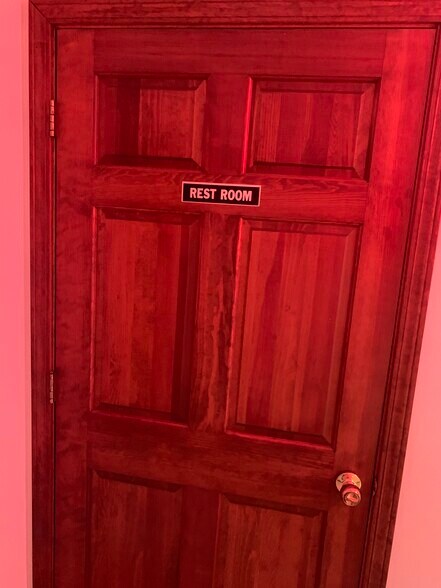 More Photos Of 3830 Williamsburg Park Blvd, Jacksonville Medical For Sale