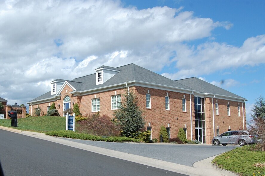 Primary Photo Of 2322 Blue Stone Hills Dr, Harrisonburg Medical For Lease