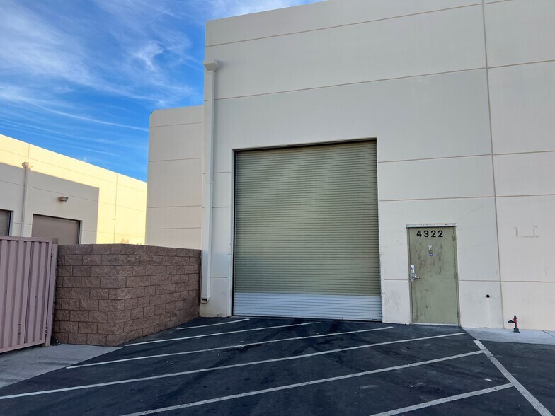 More Photos Of 4322 E Alexander Rd, Las Vegas Distribution For Lease