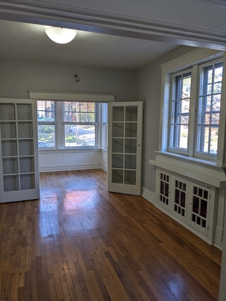 More Photos Of 1100 Louisville Ave, Saint Louis Multifamily For Sale