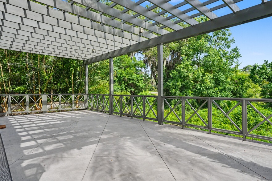 More Photos Of 7815 E US Hwy 80, Savannah Restaurant For Sale