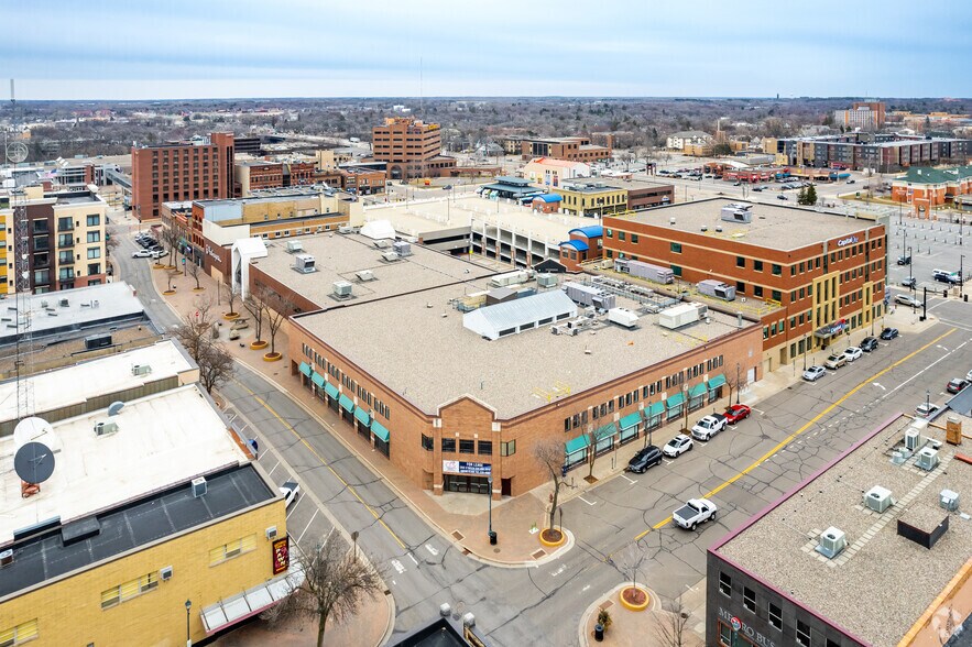 More Photos Of 600-660 W Saint Germain St, Saint Cloud Freestanding For Sale