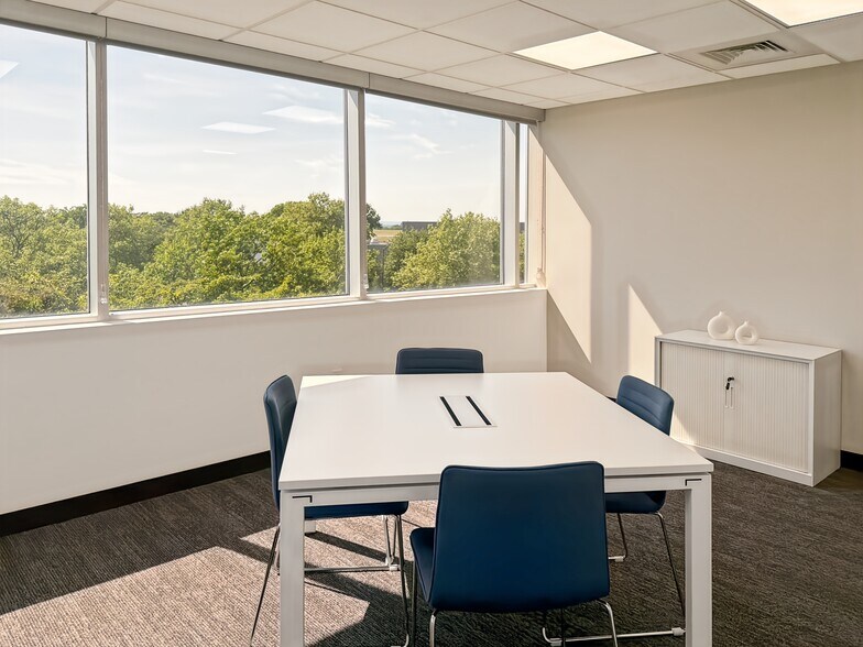 Primary Photo Of 968 Postal Rd, Allentown Coworking Space