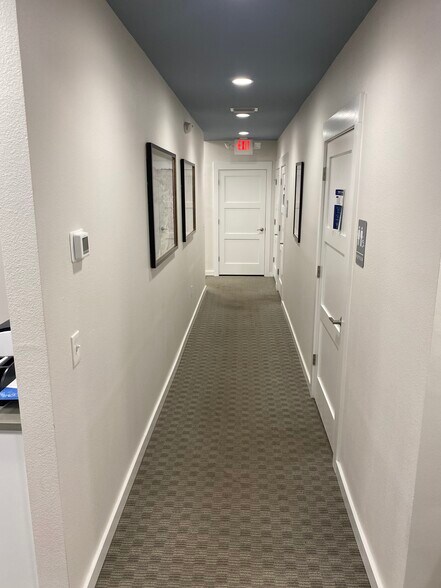 More Photos Of 1908-1932 Highland Oaks Blvd, Lutz Medical For Lease