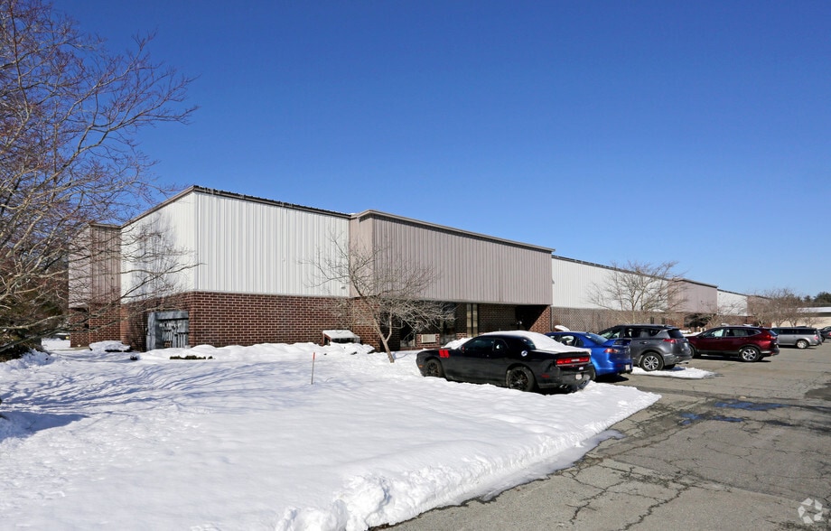 Primary Photo Of 32 Scotland Blvd, Bridgewater Manufacturing For Lease