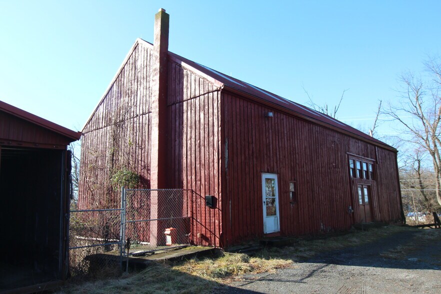 Primary Photo Of 50 County Road 639, Bloomsbury Specialty For Lease
