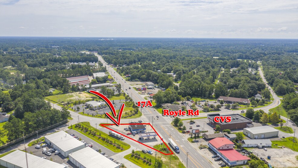 More Photos Of 1950 N Main St, Summerville Convenience Store For Sale