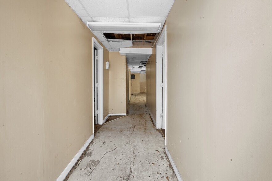 More Photos Of 1105 Brewers Bridge Rd, Elberton Specialty For Sale