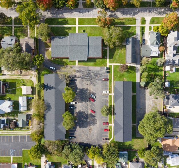 More Photos Of 725 Washington St, Monroe Apartments For Sale