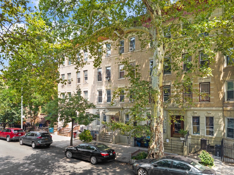 More Photos Of 1355 Pacific St, Brooklyn Apartments For Sale